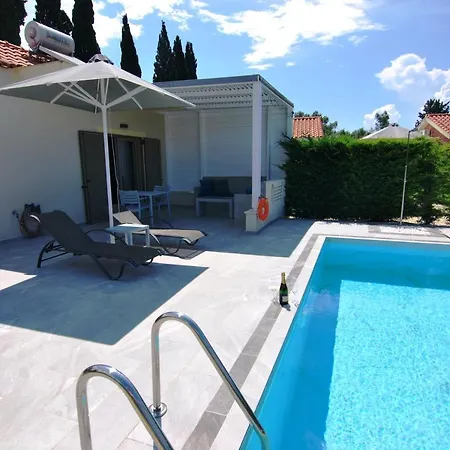 Cypress Garden Holiday home *