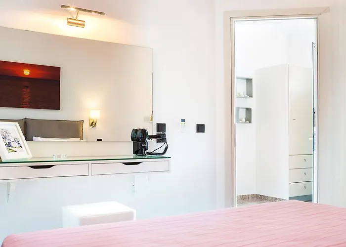 Holiday home Cypress Garden *