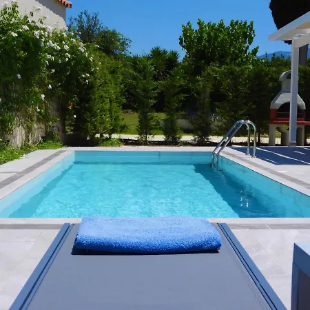 Cypress Garden 別荘 スヴォロナータ