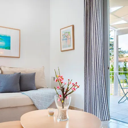 Cypress Garden Дом отдыха *