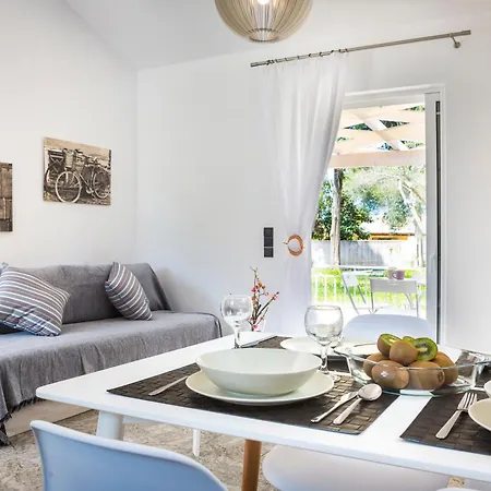 別荘 Cypress Garden